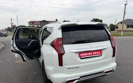 Mitsubishi Montero Sport, 2023 год, 4 999 000 рублей, 8 фотография