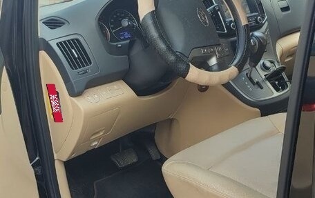 Hyundai Grand Starex Grand Starex I рестайлинг 2, 2019 год, 4 250 000 рублей, 4 фотография