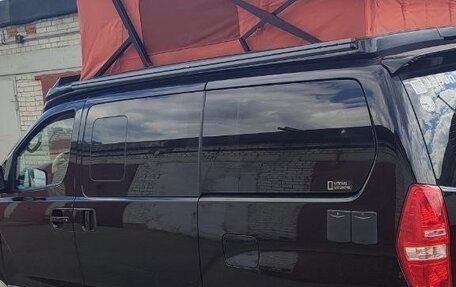 Hyundai Grand Starex Grand Starex I рестайлинг 2, 2019 год, 4 250 000 рублей, 15 фотография