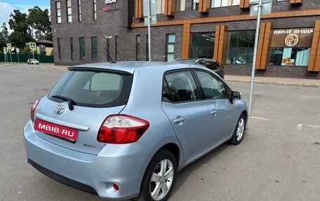 Toyota Auris II, 2011 год, 925 000 рублей, 8 фотография
