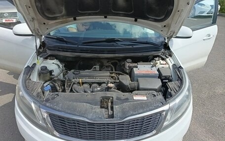 KIA Rio III рестайлинг, 2013 год, 830 000 рублей, 2 фотография