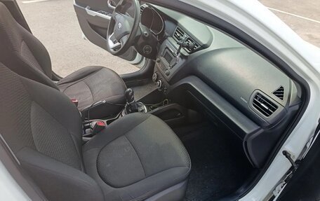 KIA Rio III рестайлинг, 2013 год, 830 000 рублей, 11 фотография