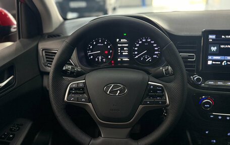 Hyundai Solaris II рестайлинг, 2021 год, 1 590 000 рублей, 12 фотография