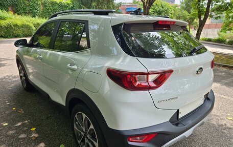 KIA Stonic, 2020 год, 1 249 000 рублей, 4 фотография