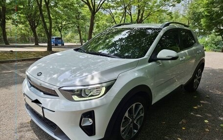 KIA Stonic, 2020 год, 1 249 000 рублей, 3 фотография