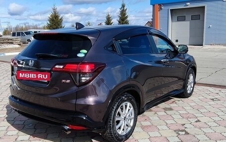 Honda Vezel, 2018 год, 2 000 000 рублей, 4 фотография