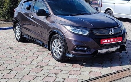 Honda Vezel, 2018 год, 2 000 000 рублей, 3 фотография