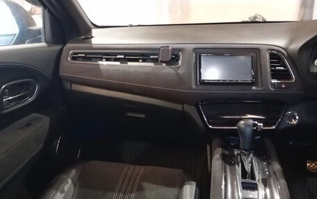 Honda Vezel, 2018 год, 2 000 000 рублей, 10 фотография