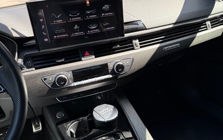 Audi A4, 2022 год, 4 650 000 рублей, 16 фотография