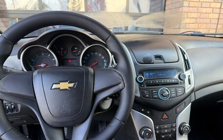 Chevrolet Cruze II, 2013 год, 590 000 рублей, 18 фотография