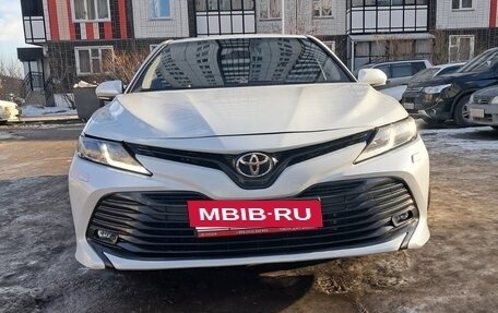 Toyota Camry, 2020 год, 2 150 000 рублей, 3 фотография