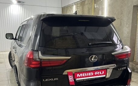 Lexus LX III, 2016 год, 5 800 000 рублей, 4 фотография
