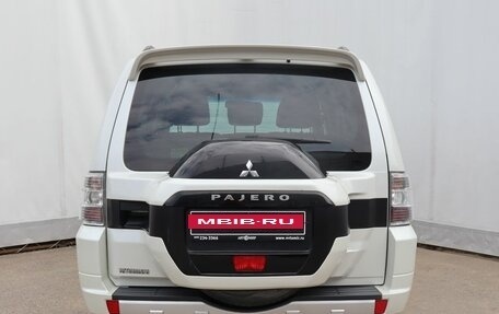 Mitsubishi Pajero IV, 2014 год, 2 649 000 рублей, 5 фотография