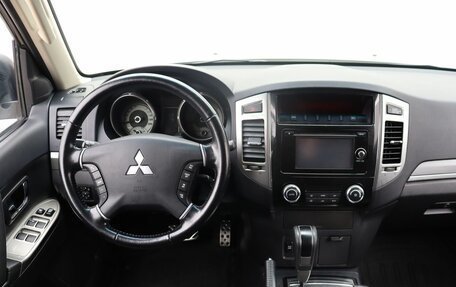 Mitsubishi Pajero IV, 2014 год, 2 649 000 рублей, 15 фотография