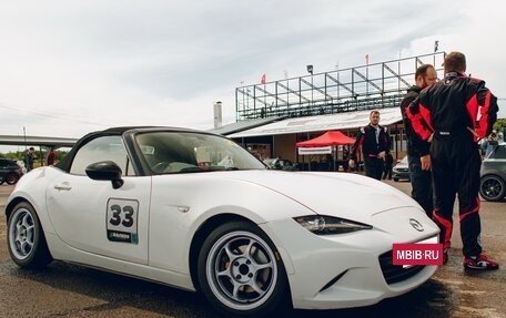 Mazda Roadster IV (ND), 2015 год, 1 700 000 рублей, 3 фотография