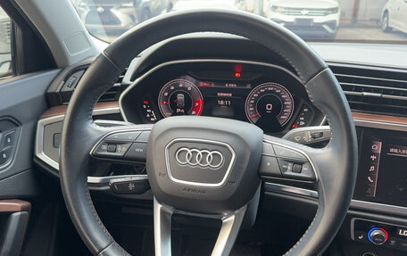 Audi Q3, 2022 год, 2 107 000 рублей, 8 фотография