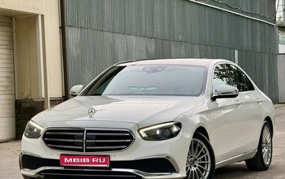 Mercedes-Benz E-Класс, 2021 год, 4 200 000 рублей, 1 фотография