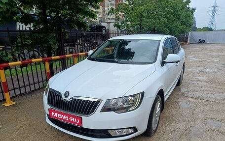 Skoda Superb III рестайлинг, 2014 год, 1 290 000 рублей, 1 фотография