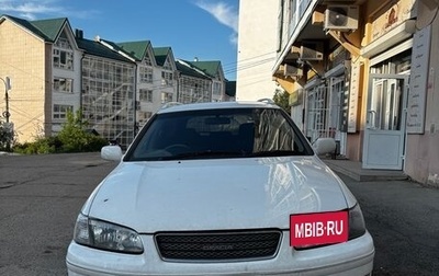 Toyota Camry, 2001 год, 290 000 рублей, 1 фотография