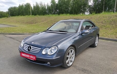 Mercedes-Benz CLK-Класс, 2003 год, 690 000 рублей, 2 фотография