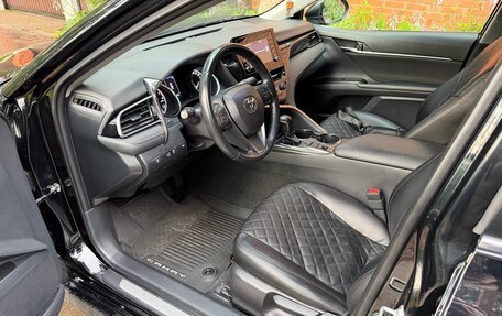 Toyota Camry, 2021 год, 2 900 000 рублей, 20 фотография