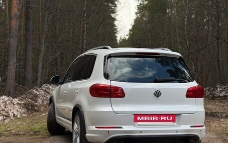 Volkswagen Tiguan I, 2011 год, 1 420 000 рублей, 2 фотография