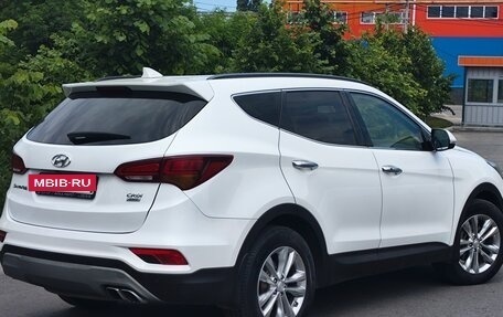 Hyundai Santa Fe III рестайлинг, 2017 год, 1 990 000 рублей, 5 фотография