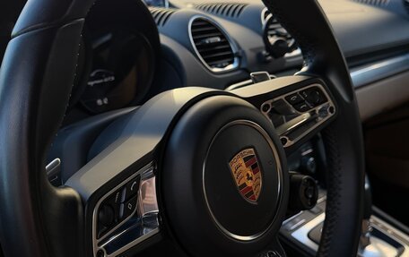 Porsche Cayman, 2019 год, 7 900 000 рублей, 24 фотография