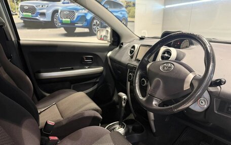 Toyota Ist II, 2002 год, 560 000 рублей, 11 фотография