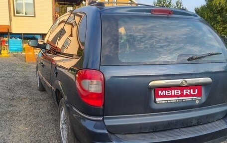Chrysler Town & Country IV, 2004 год, 810 000 рублей, 24 фотография