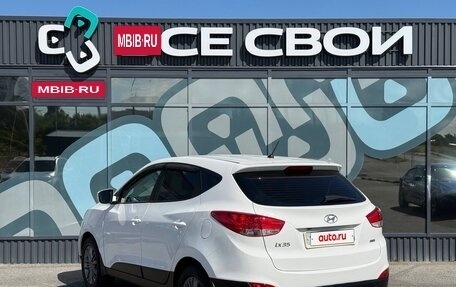 Hyundai ix35 I рестайлинг, 2013 год, 1 397 000 рублей, 3 фотография
