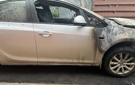 Opel Astra J, 2013 год, 150 000 рублей, 2 фотография