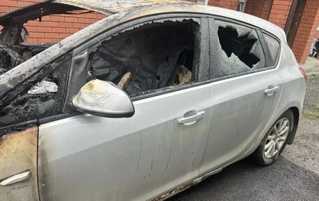 Opel Astra J, 2013 год, 150 000 рублей, 5 фотография