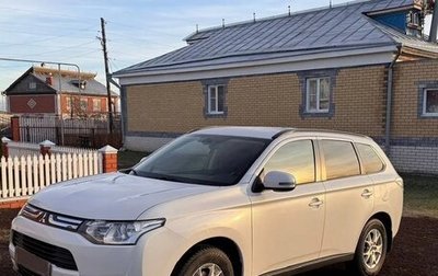 Mitsubishi Outlander III рестайлинг 3, 2012 год, 1 020 000 рублей, 1 фотография
