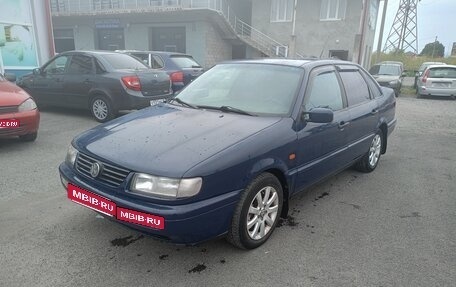Volkswagen Passat B4, 1994 год, 340 000 рублей, 1 фотография