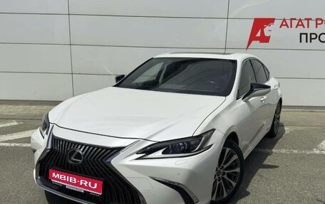 Lexus ES VII, 2020 год, 3 620 000 рублей, 1 фотография