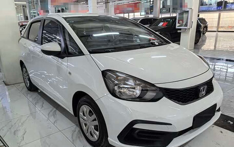 Honda Fit, 2023 год, 1 160 000 рублей, 3 фотография