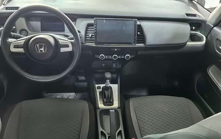 Honda Fit, 2023 год, 1 160 000 рублей, 11 фотография