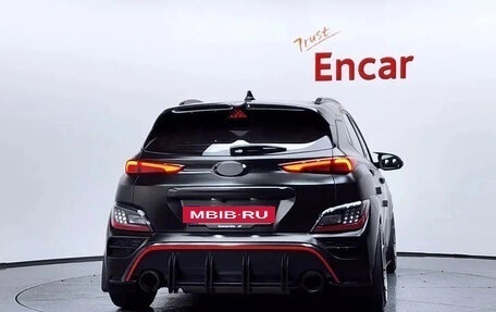 Hyundai Kona I, 2022 год, 1 668 000 рублей, 4 фотография