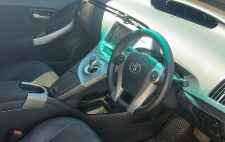 Toyota Prius, 2014 год, 1 200 000 рублей, 7 фотография