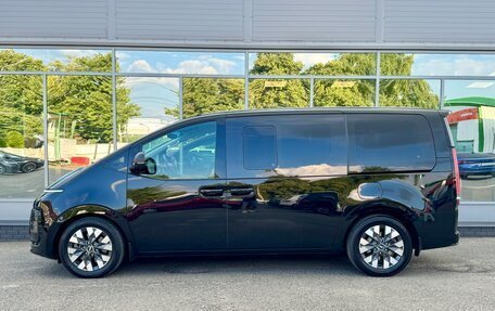 Hyundai Staria, 2023 год, 4 850 000 рублей, 6 фотография