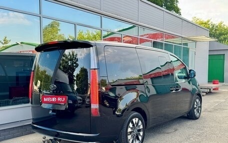 Hyundai Staria, 2023 год, 4 850 000 рублей, 4 фотография