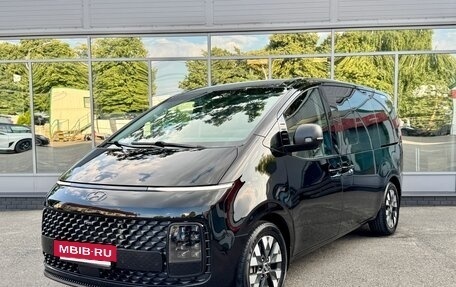 Hyundai Staria, 2023 год, 4 850 000 рублей, 5 фотография