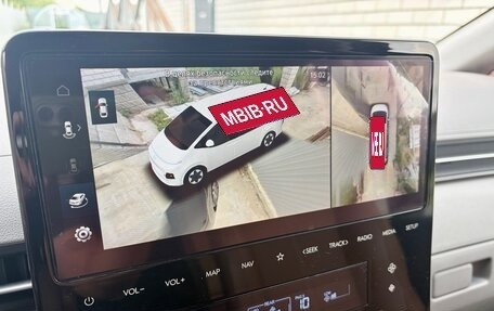 Hyundai Staria, 2023 год, 4 850 000 рублей, 17 фотография