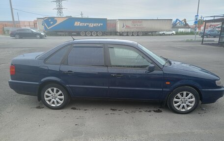 Volkswagen Passat B4, 1994 год, 340 000 рублей, 3 фотография