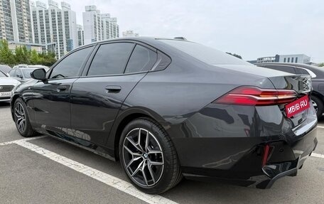 BMW 5 серия, 2025 год, 7 690 000 рублей, 7 фотография