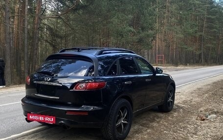 Infiniti FX I, 2005 год, 680 000 рублей, 3 фотография