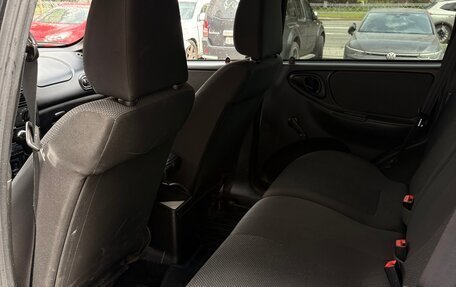 Chevrolet Niva I рестайлинг, 2015 год, 680 000 рублей, 11 фотография
