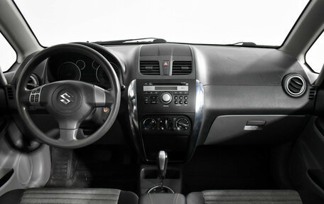 Suzuki SX4 II рестайлинг, 2013 год, 850 000 рублей, 15 фотография