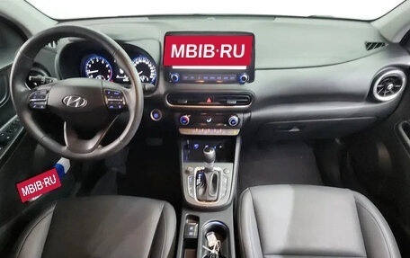 Hyundai Kona I, 2022 год, 1 735 000 рублей, 6 фотография